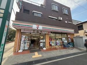 セブンイレブン阪神青木駅前店　440ｍ