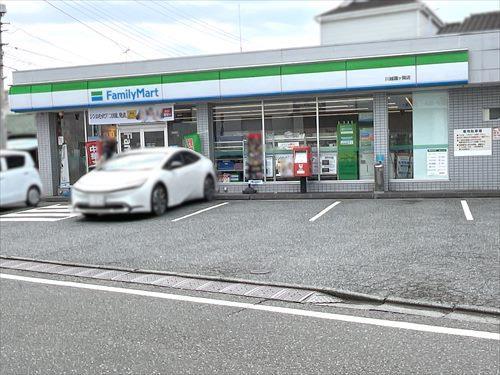 ファミリーマート川越霞ヶ関店 190m