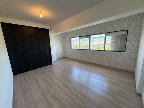 洋室１（西側）