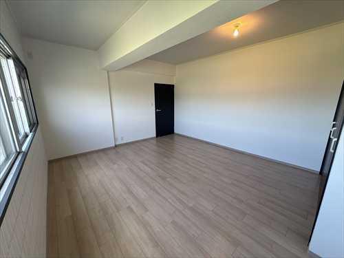 洋室１（西側）