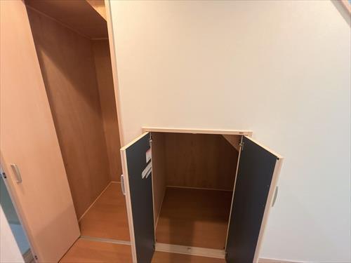 階段下収納