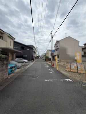 北東側道路