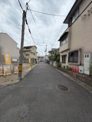 西側道路
