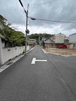北側前面道路