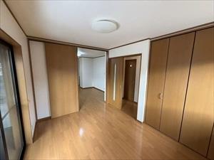 南東側1階洋室６帖