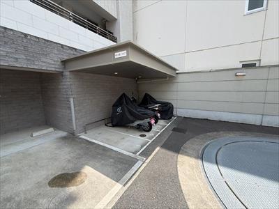 バイク置き場