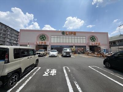 ライフ西京極店徒歩5分