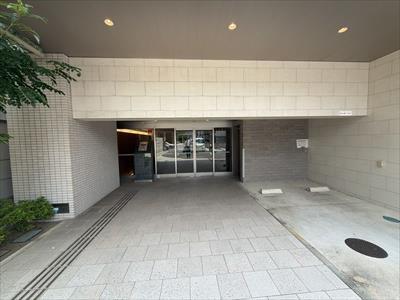 入口正面