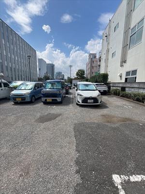 駐車場スペース（2025年9月撮影）