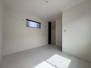 洋室：5.5帖