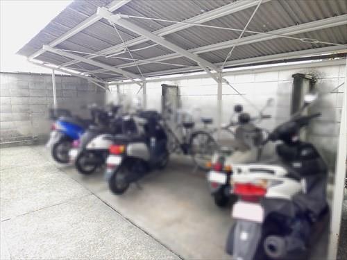 バイク置場