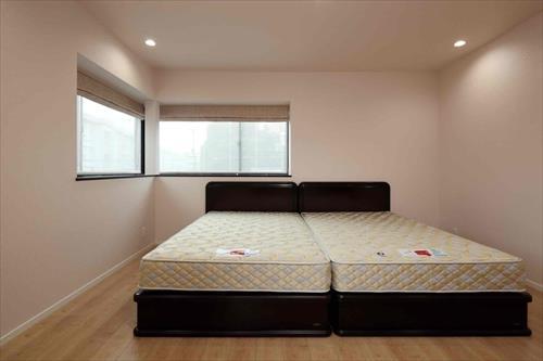 3階　洋室(10.2帖)