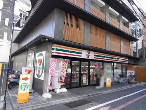 セブンイレブン京都松原麩屋町店 徒歩4分