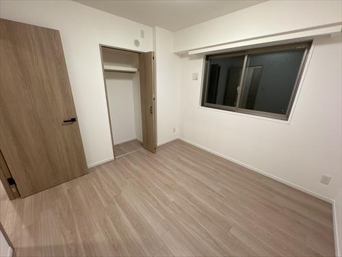 サービスルーム6.0帖（納戸）