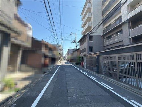 前面道路（南向きに撮影）