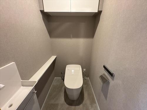 トイレ（温水洗浄便座）