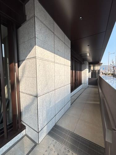 エントランススロープ