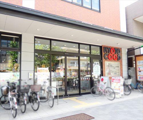 コープ御所南まで徒歩4分