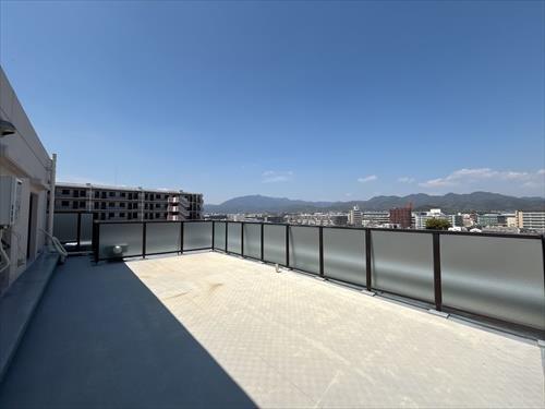 ルーフバルコニー