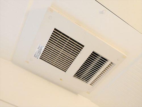 浴室暖房乾燥機