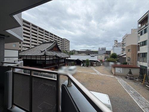 東向きバルコニーからの眺望