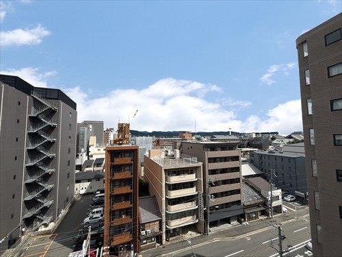 東側バルコニーからの眺望