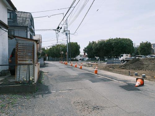 前面道路（撮影 2026.04）