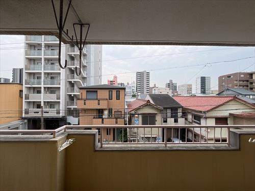 南側バルコニーからの眺望