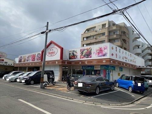 マミーズ紅葉店（330ｍ）