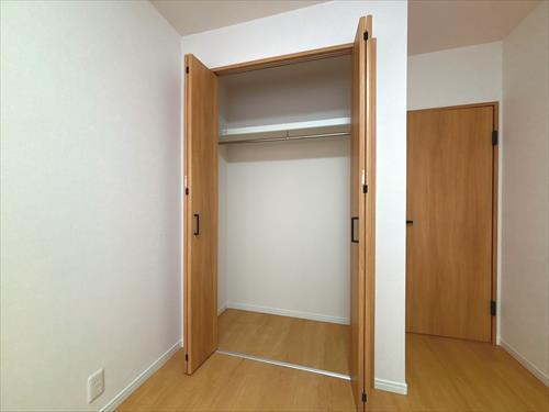 クローゼット（洋室約5.3帖）
