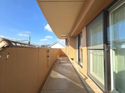 西側バルコニー