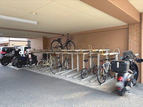 自転車・バイク置場