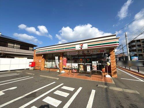 セブンイレブン福岡石丸店