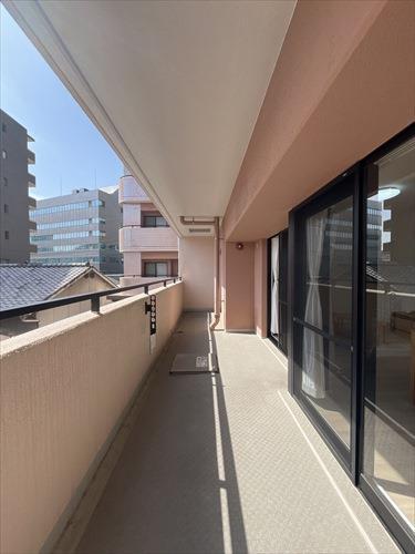 南東側バルコニー