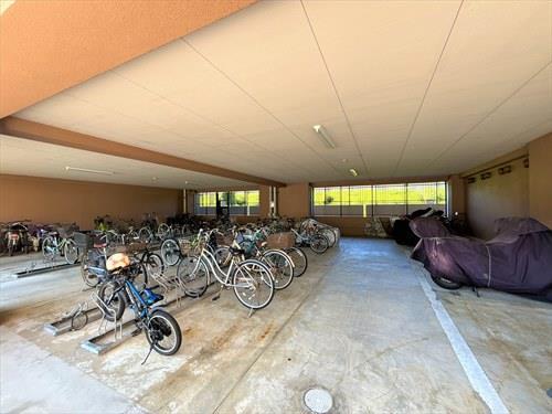 駐輪場・バイク置き場