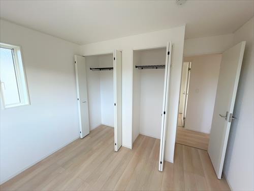 クローゼット（約6帖洋室）