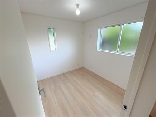 洋室（約4.1帖）