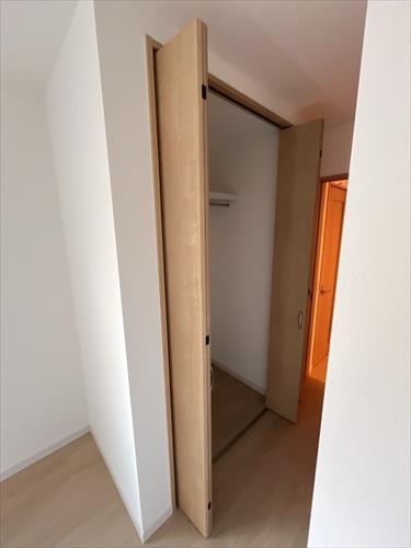 クローゼット（約6帖）