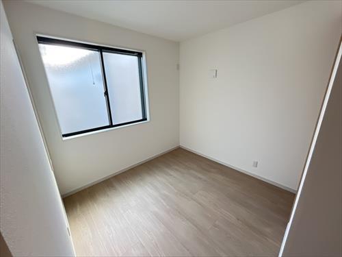 洋室（約4.5帖）