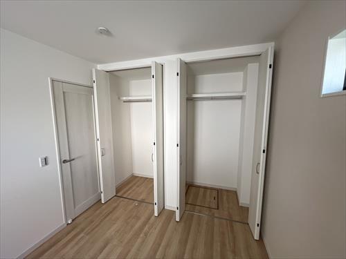 クローゼット（約6帖洋室）