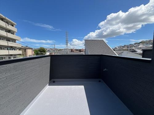 スカイバルコニー