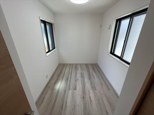 洋室（約4.4帖）