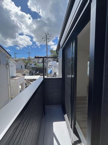 バルコニー（2F）