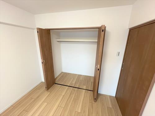 クローゼット（約6帖洋室）