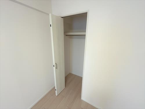 クローゼット（約5.9帖洋室）