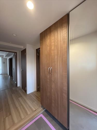 下足入（玄関）