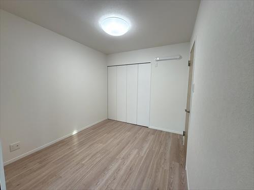 洋室（約5.0帖）