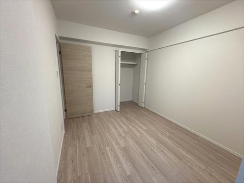 洋室（約6.2帖）