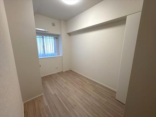 洋室（約4.3帖）