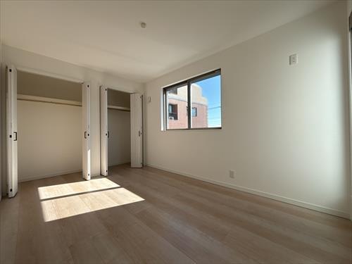 洋室（約6.3帖）